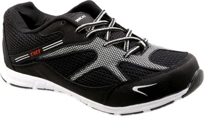

Tomcat Running Shoes For Men(Black, Blkwht