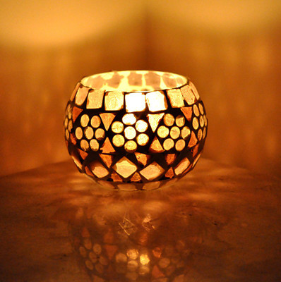 61% OFF on Lal Haveli Glass Tealight Holder(Maroon, Pack of 1)