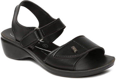 Paragon sales heel sandals