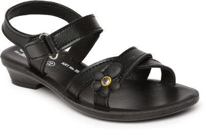 paragon sandals for girls