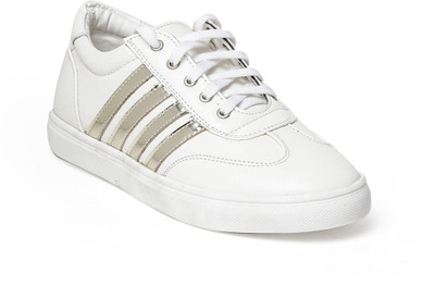 

Bruno Manetti BM-AV-LD-0015 Sneakers For Women(White