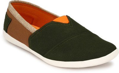 

Shoegaro Espadrilles For Men(Green