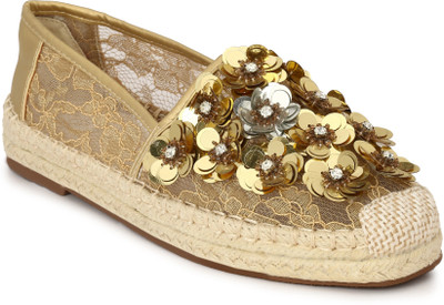 

OLMIITE Flovy Casuals For Women(Gold