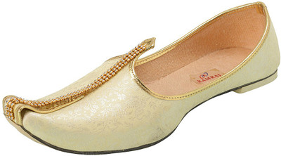 

Ramraj Wedding & Sherwani Slip On For Men(Gold, Golden
