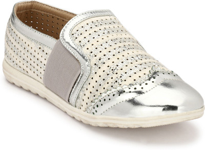 

OLMIITE Sneak Casuals For Women(Silver