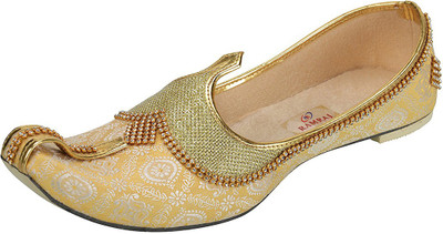 

Ramraj Wedding & Sherwani Slip On For Men(Gold, Golden