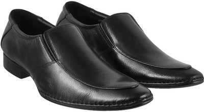 

Metro Awesome Slip On For Men(Black, 11;black