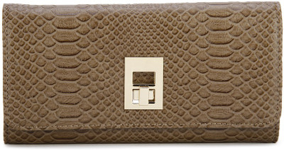 

Van Heusen Women Casual Brown Genuine Leather Wallet(6 Card Slots)