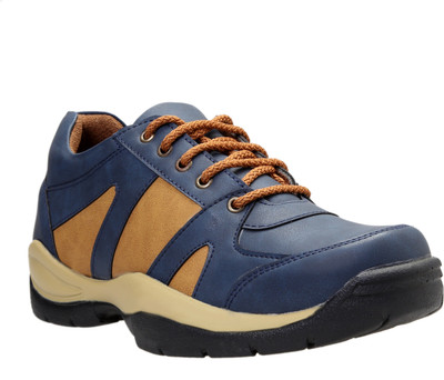 

Tomcat Casuals For Men(Blue, Blucml