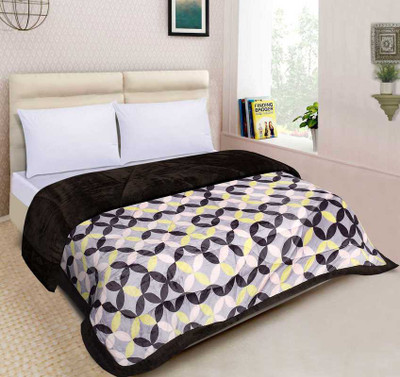 

Spangle Self Design Double, King Comforter(Polyester, Grey)