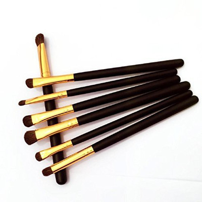 

Tonsee Cosmetic Makeup Brush Lip Makeup Eyeshadow's(Pack of 7)