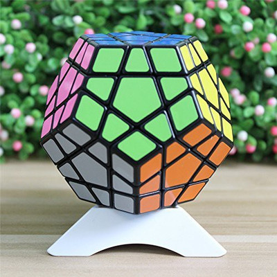 

Elloapic Shengshou Megaminx 3X3X2 Speed Cube Puzzle Magic Puzzle Cube Brain Tester Toy Black + One Cube Stand(1 Pieces)