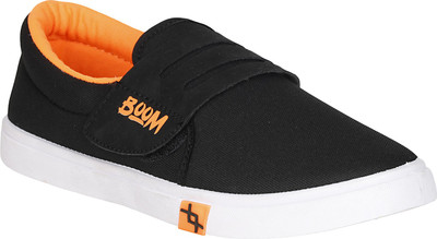 

Emosis Fashionable Slip On Sneakers For Men(Orange