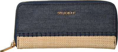 

Venicce Casual Blue Clutch