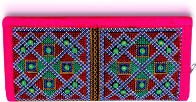 

Paradox Casual Pink Clutch