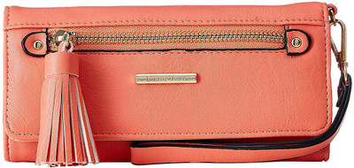 

Diana Korr Casual Pink Clutch