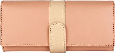 

Lychee Bags Casual Beige Clutch