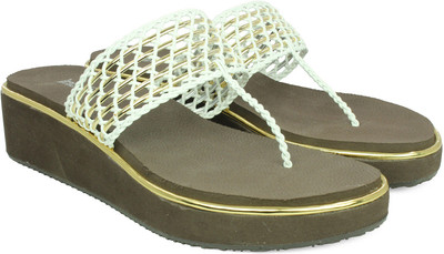 

Inc.5 Women White Wedges