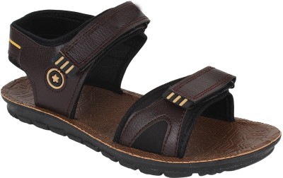 

World Wear Footwear Men Brown Sandals