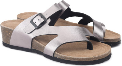 

Carlton London Women PEWTER Flats
