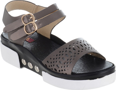 

Shuz Touch Women GREY Flats