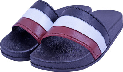 

Adorn Men Black Flats