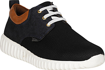 

KOXKO Boost Outdoors For Men(Black