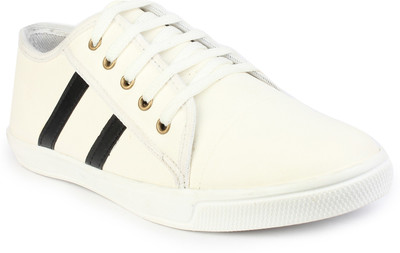 

9L-London Corporate Casuals For Men(White