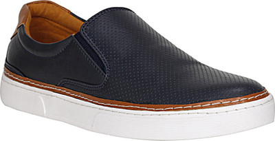 

KOXKO Kick Outdoors For Men(Navy, Navy blue