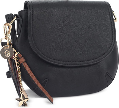 

Call It Spring Women Casual Black Polyester Sling Bag