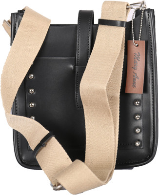 

Mary Anne Women Evening/Party Black Leatherette Hand-held Bag