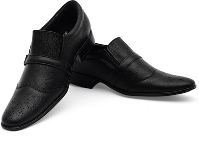 

Xenus Slip On For Men(Black
