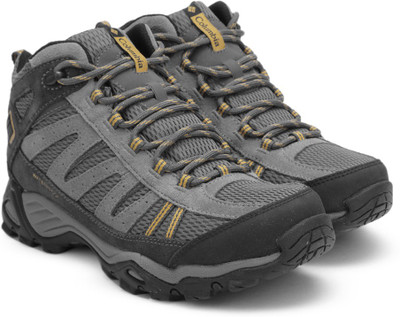 Columbia NORTH PLAINS MID WP Hiking/Trekking For Men(Black, Grey, 30