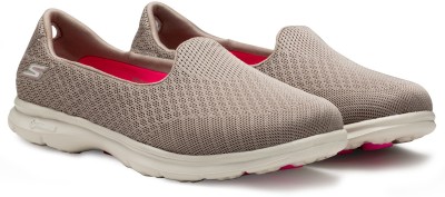 Tilbageholde Placeret Bliver værre Buy Skechers Running Shoes For Women(Grey) on Flipkart | PaisaWapas.com