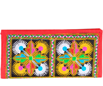 

Paradox Casual Red Clutch