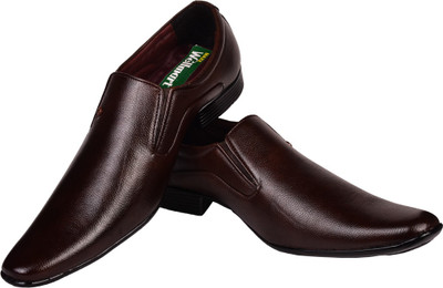 

Maxx Wellmart Slip On For Men(Brown