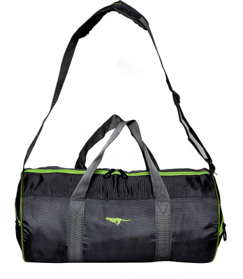 

Gene MN-0301-BLKGRN Travel Duffel Bag(Black, Green)