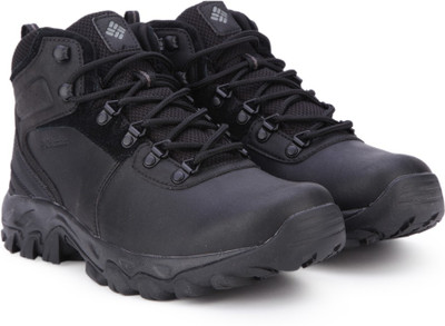 

Columbia NEWTON RIDGEPLUS II WATERPROOF Hiking/Trekking For Men(Black, 11