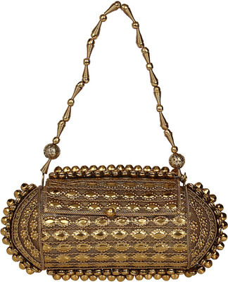 

Saashiwear Party Gold Clutch