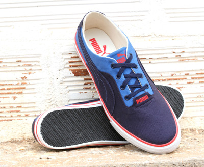 

Puma Slyde DP Sneakers For Men(Blue, Peacoat-strong blue