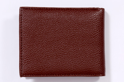 

elite trendz Men Brown Genuine Leather Wallet(5 Card Slots)