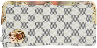 

Bagaholics Party White Clutch