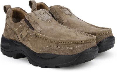 

Woodland Leather Outdoor Shoes For Men(Brown, Dirty brown