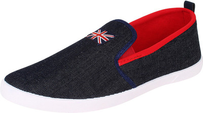 

World Wear Footwear Black_466 Slip On Sneakers For Men(Black, Red
