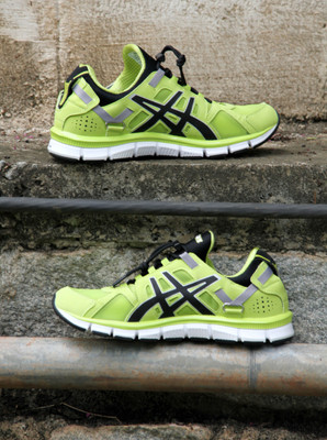 

Asics Gel-Synthesis Men Training & Gym Shoes For Men(Black, Green), 590