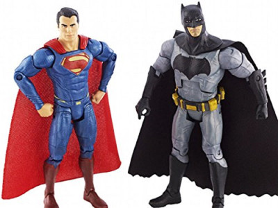 

Krypton Batman v Superman: Dawn of Justice Pack Action Figure Toys(Multicolor)