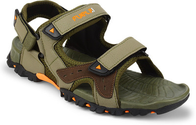 Fuel shop sandals price