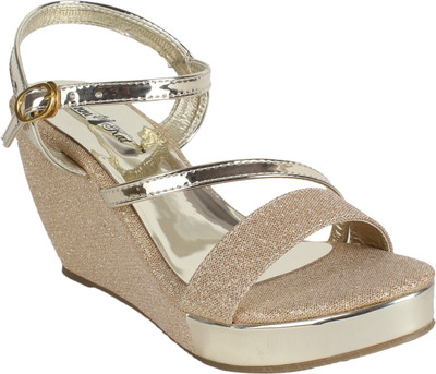Kinni Kat Women gold Wedges