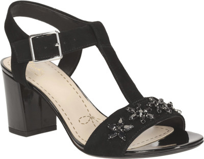 

Clarks Women BLACK SDE Heels