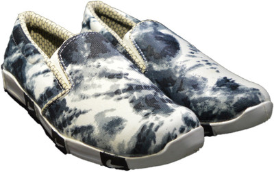 

Xtepe Loafers For Men(White